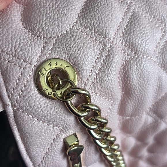 🆑 Betsey Johnson Quilted Puffy Heart Swag Tote. Gray/pink/purple hue Tote Bag - Picture 8 of 17